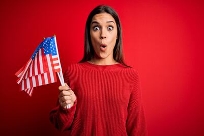 ¿Cómo vestir para la entrevista de visa americana? Prendas que nunca deberías usar 