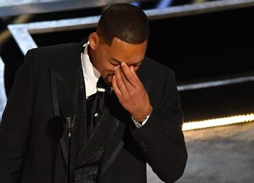 "El amor te hace hacer locuras", dijo Will Smith llorando tras golpear a Chris Rock en los Oscar