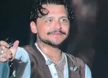 Estudiantes de la UANL abuchean a Ángela Aguilar en concierto de Nodal: reacción de Christian se viraliza. VIDEO