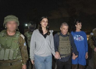 Biden celebra la liberación de rehenes estadounidenses en Gaza; aún hay 10 en poder de Hamas