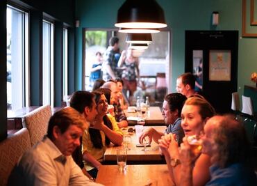 Cliente utiliza cheque de estímulo como propina en restaurante de Idaho