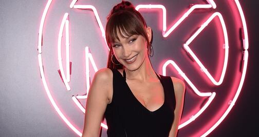 Bella Hadid impacta con sexy vestido negro en Nueva York