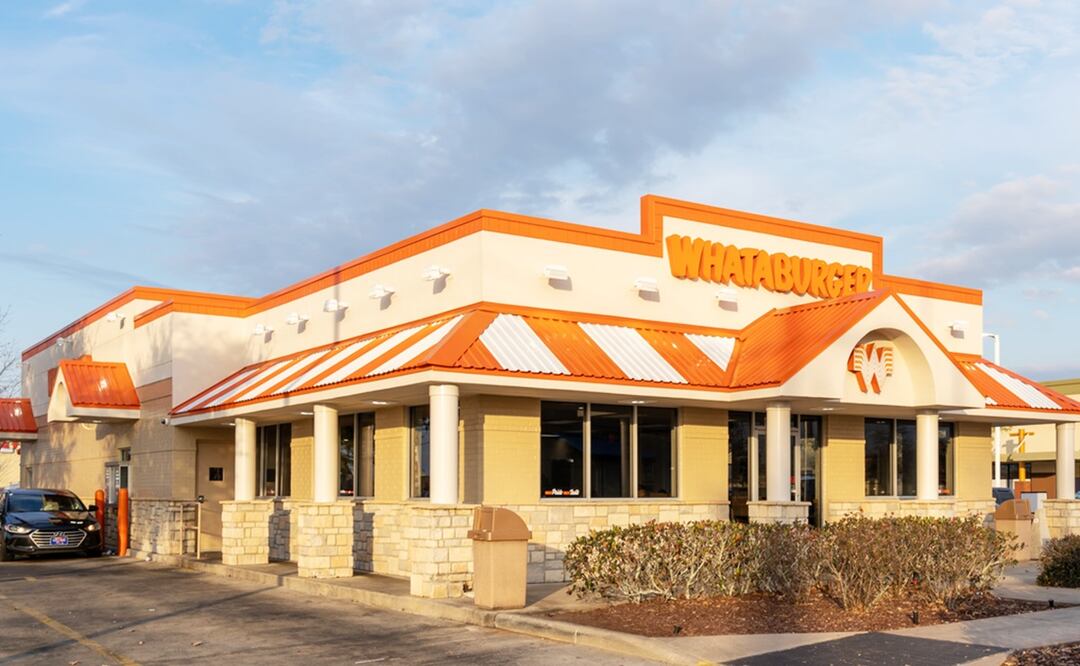 Whataburger restaurant/ iStock