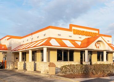 Día Nacional de Whataburger: el exitoso restaurante que nació en Corpus Christi, Texas