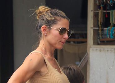 Elsa Pataky luce su figura con atuendo 'animal print' en Australia