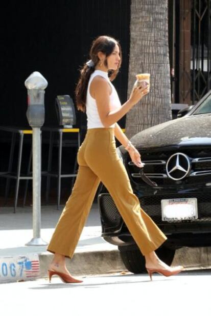 Eiza González conquista Los Ángeles con ajustado look