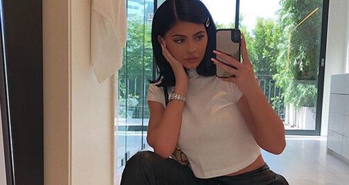 Kylie Jenner arrasa con look de látex negro en Los Ángeles 
