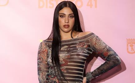 Hija de Madonna se lleva todas las miradas con atuendos braless y vestido de raja