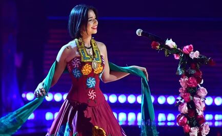 ¿Boletos gratis de Ángela Aguilar para shows de EU? ¿No llena en su gira en solitario?