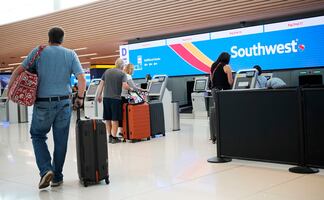 9 errores que cometes al viajar en avión y cómo evitarlos 