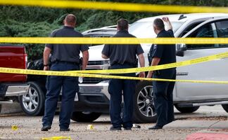 Un hombre mata a su familia por certificado covid falsificado