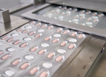 Estados Unidos duplica compra de pastillas anticovid de Pfizer