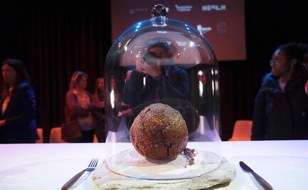 Grupo de científicos presenta una albóndiga hecha con carne de mamut