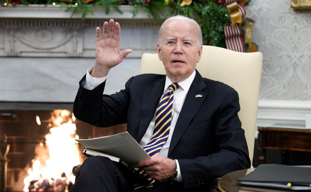 Joe Biden SÍ retuvo y divulgó intencionadamente documentos clasificados, pero fiscal no lo imputará. Foto: EFE