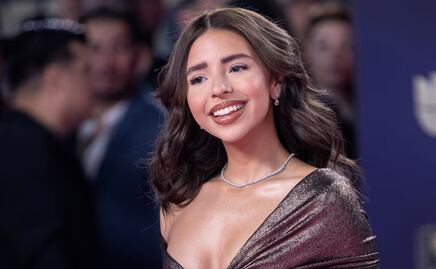 “Se ven muy actuados”: Critican a Ángela Aguilar por convivir con fans en encuentros 'planeados'