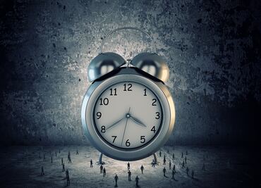 Reloj del juicio final: "89 segundos para el fin: ¿Está la humanidad al borde del desastre nuclear definitivo?"