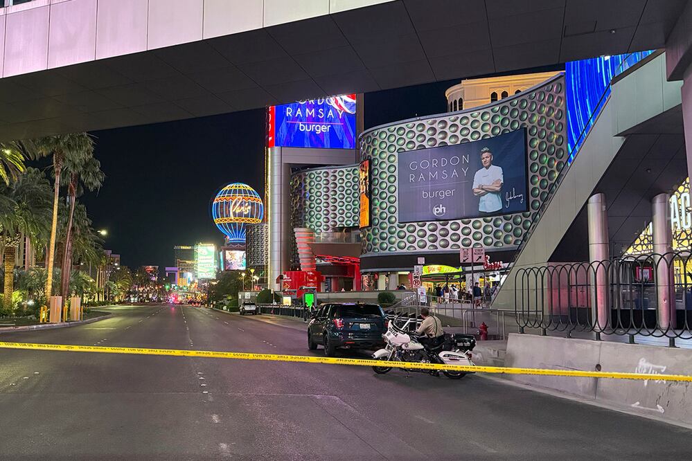Tiroteo en Las Vegas: Hombre mata a dos tras disputa en redes sociales y se entrega a la policía (Madeline Carter/Las Vegas Review-Journal via AP)