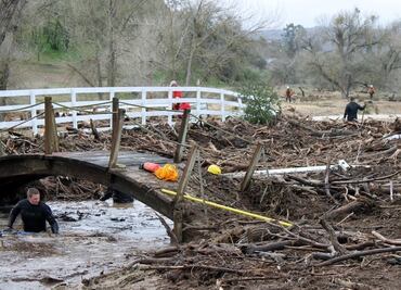 California en alerta por “desfile de ciclones” peligrosos