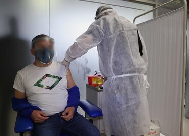 Vacuna. Moderna no considera resultados concluyentes antes de noviembre