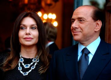 La polémica vida de Berlusconi: de los escándalos 'bunga bunga' a su caída política