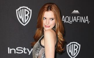 Bella Thorne destila belleza con su escote más revelador tras comprometerse con su novio