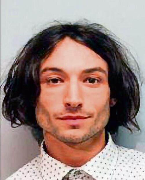 Pese a escándalos de Ezra Miller, película de Flash sí se estrenará en 2023
