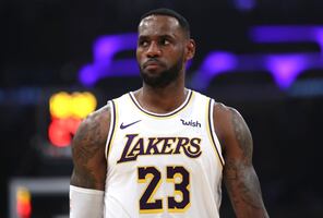 LeBron James compra espectacular mansión de 52 mdd, reportan