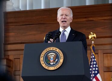 Biden no planea "confinar" a EU ante aumento de casos de covid: Casa Blanca