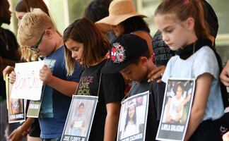 Tiroteo en Texas. Niña suplicaba al 911 “por favor envíen a la policía ya”