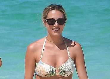 Hija de Sylvester Stallone se luce con micro bikini en Tulum
