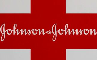 Detectan sustancia cancerígena en bloqueadores solares de Johnson & Johnson