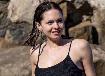 Hija de Antonio Banderas presume ‘bikini body’ en Italia