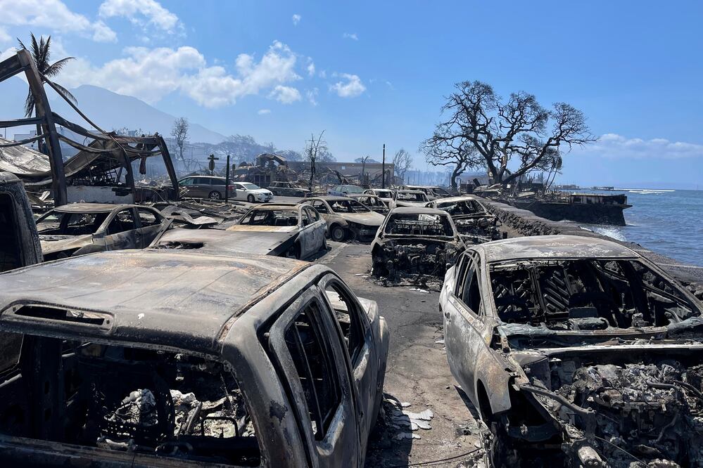 Incendio apocalíptico en Hawái: ¿Cómo los fuegos arrasan histórico pueblo y desencadenan una tragedia con más de 50 muertos. (Tiffany Kidder Winn via AP)