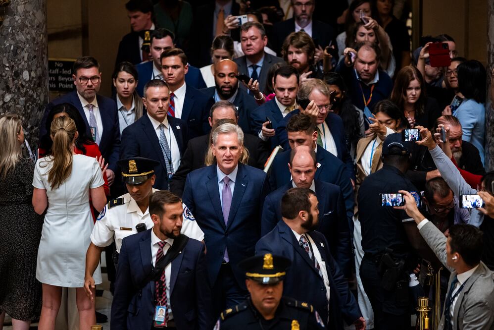 La destitución de McCarthy sume a la Cámara Baja de EU en la incertidumbre. EFE/EPA/JIM LO SCALZO