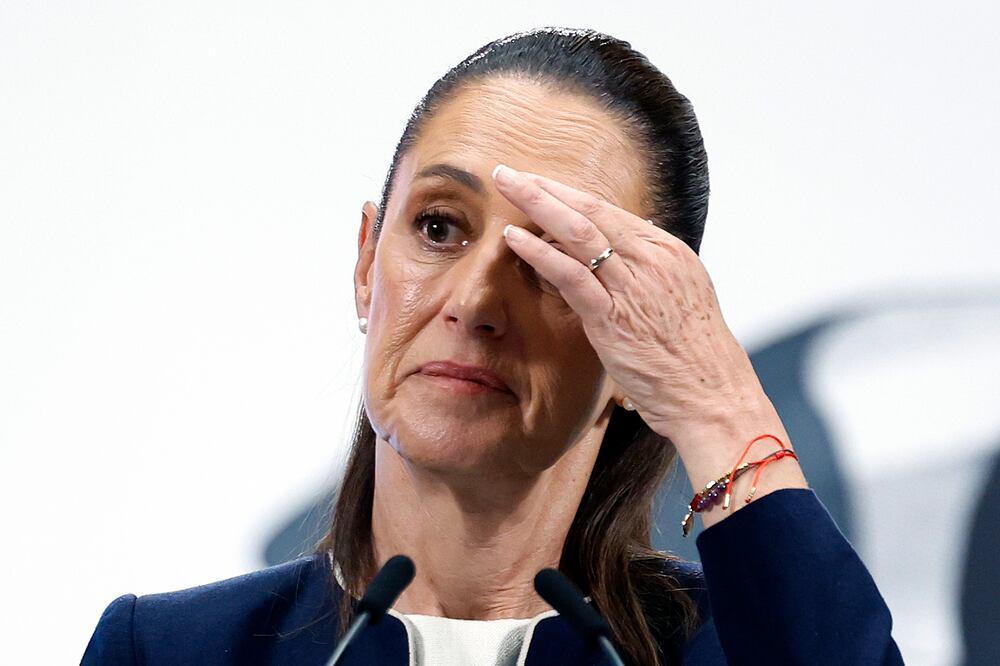 Sheinbaum reclama a Estados Unidos por la muerte de un migrante en custodia del ICE. Foto: EFE/Sáshenka Gutiérrez