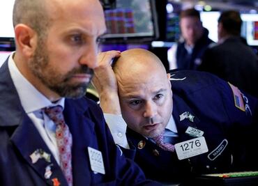 Wall Street profundiza caída mientras China planea contraataque con nuevos aranceles