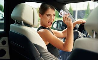 ¡Atención! Nueva licencia de conducir 2025: descubre si es obligatorio tramitarla