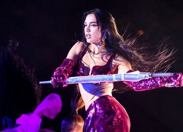 Dua Lipa aparecerá en película de 'Barbie' y así luce como Barbie Sirena (FOTO)