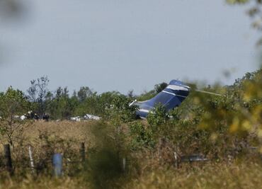 Se estrella avión charter en Texas con 21 personas a bordo (video)