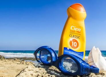 Florida podría solicitar recetas médicas para el uso de ciertos protectores solares