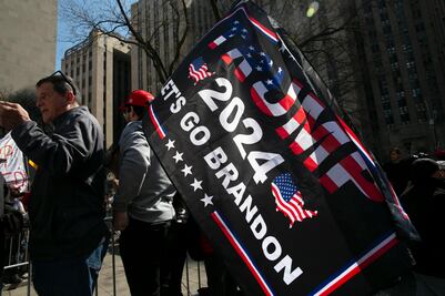 Grupos pro y contra Trump se manifiestan en Nueva York