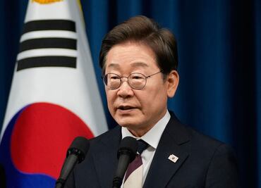 Corea del Sur abre la puerta al diálogo con Norcorea y estrecha lazos con Estados Unidos y Japón