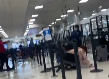 Pasajero desata caos en aeropuerto de Atlanta al disparar arma por accidente