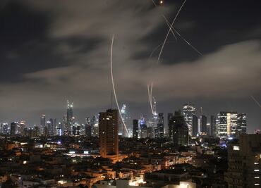 Nueva oleada de misiles iraníes golpea Israel: daños en Tel Aviv y Jerusalén. VIDEOS