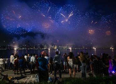 Fuegos artificiales del 4 de julio contaminaron Nueva York tanto como incendios de Canadá