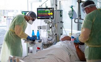 Trombosis, muchos más riesgos con píldora anticonceptiva y el tabaco