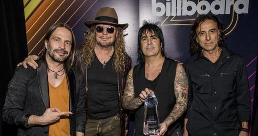 Maná ofrece becas de 10 mil dólares para que latinos estudien en EU