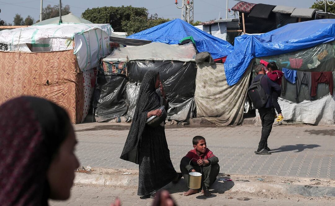 En medio de la guerra en Gaza, los niños mueren de desnutrición: UNICEF. Foto: AFP